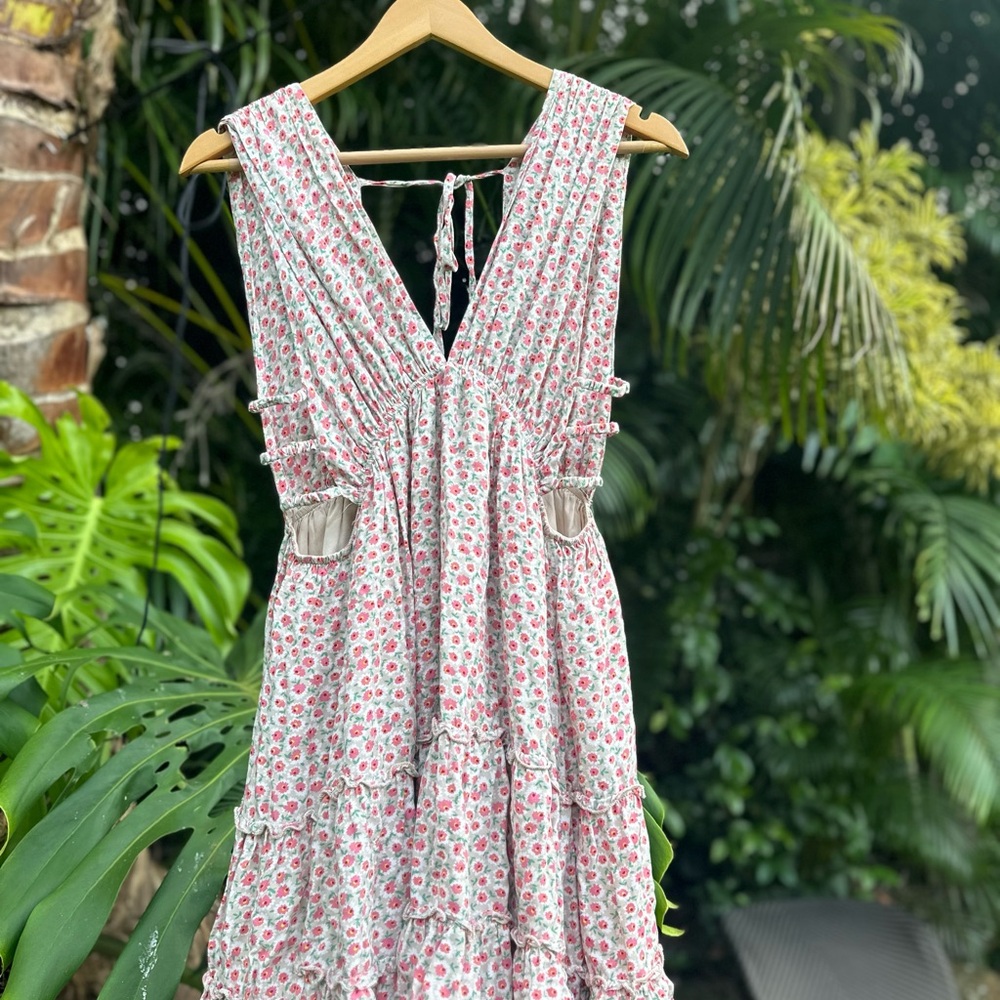 Mahina Pink and White Sleeveless Sundress